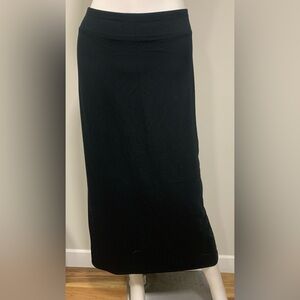 J. Jill Wearever Collection Maxi Black Skirt Elastic Waist Womens M Back Vent
